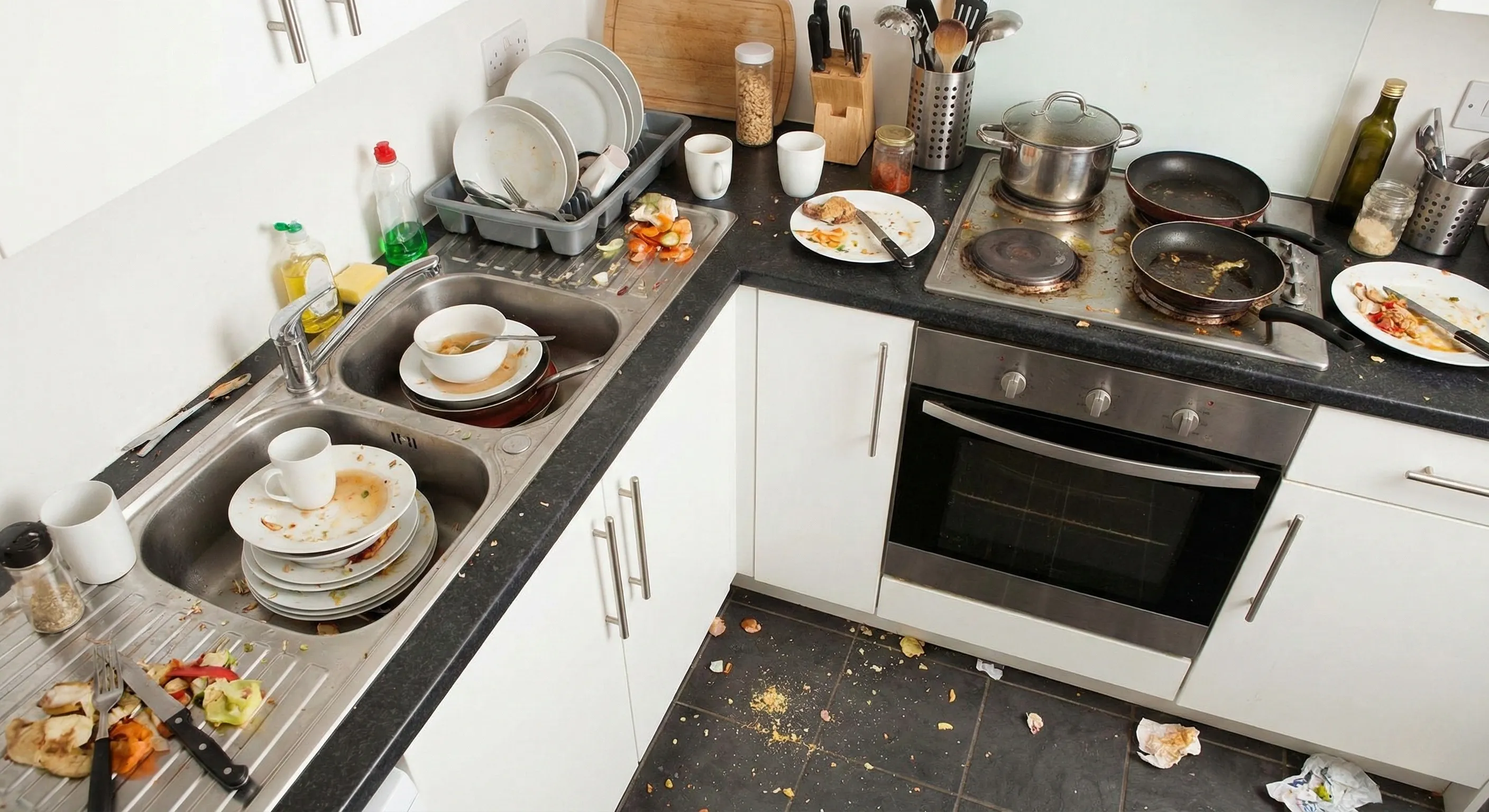 Limpieza profesional de cocina — antes